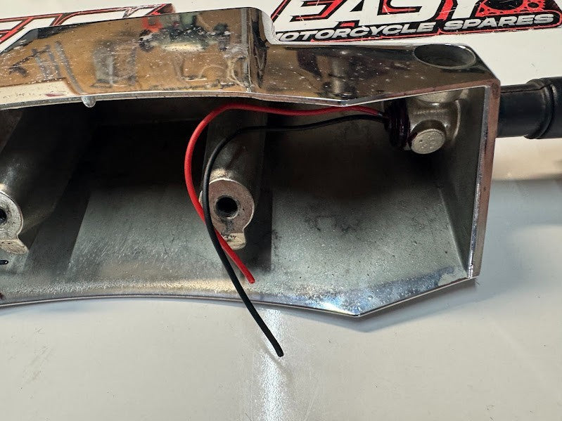 Suzuki VL 1500 Intruder 1998-2009 Rear Turn Signal Assy 35621-10F00