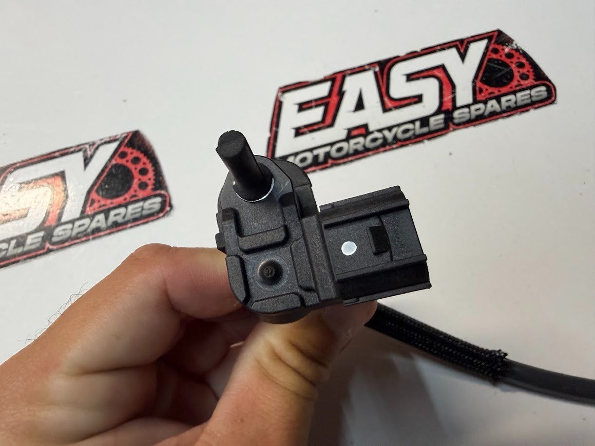 Pressure Sensor Kawasaki Ninja ZX-10R 2021-2025 OEM 21176-0906 #1