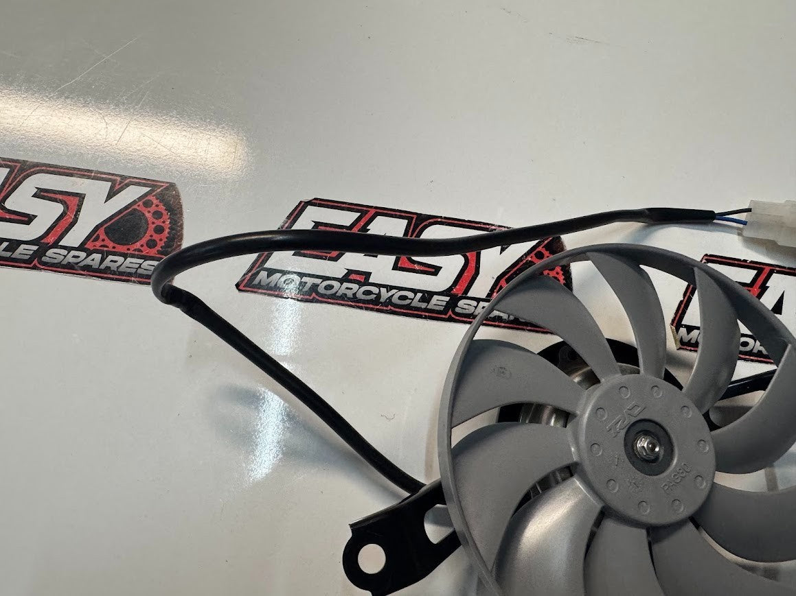 Yamaha YZF R1 2015-2025 RH Radiator Thermo Fan OEM Genuine 2CR-12405-10