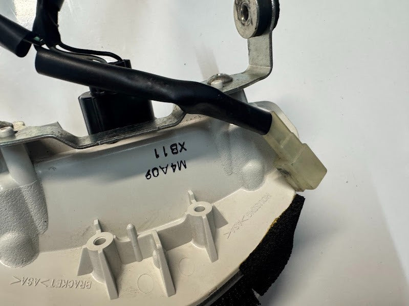 Suzuki GSXR 1000 2007-2008 Taillight Brake Light OEM Genuine 35710-21H00