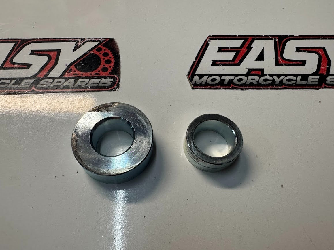 Yamaha YZF R7 2022-2025 Rear Wheel Axle Spacers OEM Genuine 1RC-25383-00