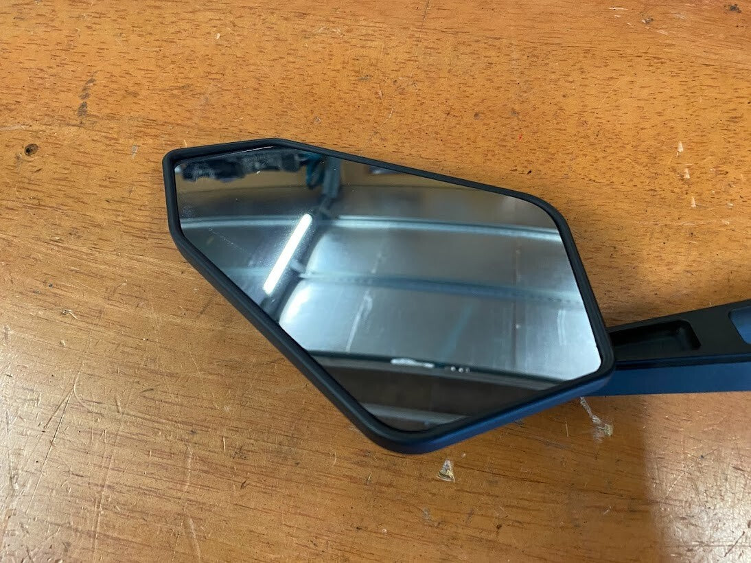 RH Aftermarket Mirror Yamaha FZS 600 1998