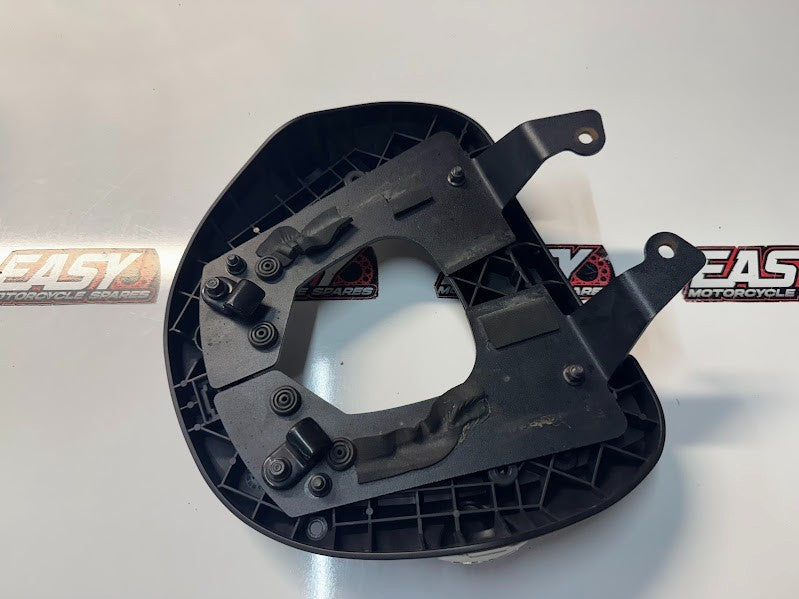 BMW F800 ST 2009 GIVI Top Case Rear Rack