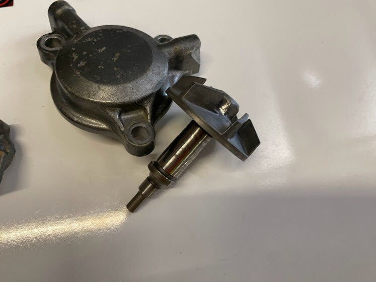 Water Pump Parts and Cover Yamaha WR 400