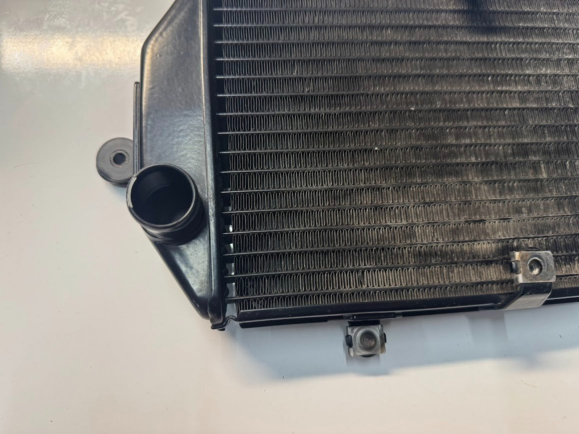 Kawasaki Vulcan VN900 Classic 2006-2022 Radiator Cooling OEM 39060-0029