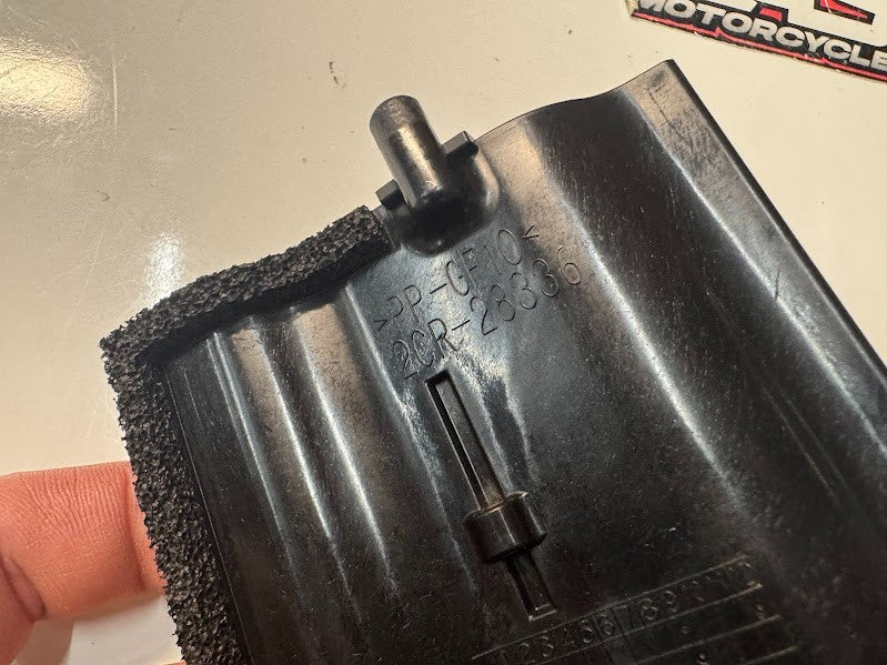 Yamaha YZF R1 2015-2019 Interior Ram Intake Flap 3 OEM Genuine 2CR-28336-00