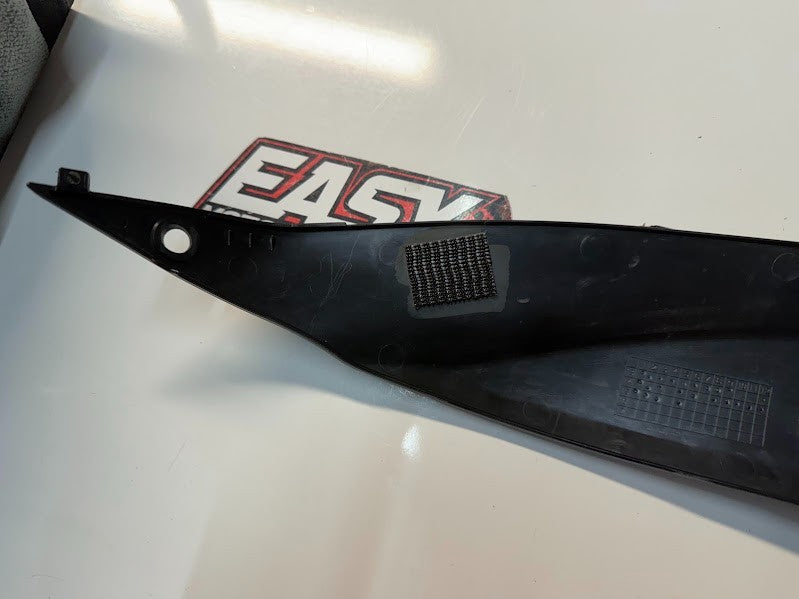 RH Side Frame Cover Suzuki GSXR 1000 2012-2016 OEM 47411-47H00