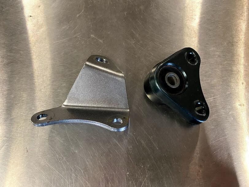 Engine Mount Brackets Suzuki Bandit GSF 1250 2011