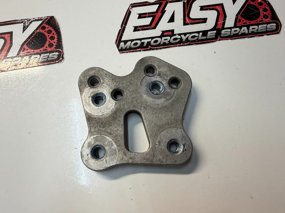 LH Footrest Adjuster Plate Suzuki GSXR 1000 2007-2008 OEM 43551-21H00