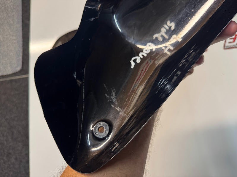 Suzuki VL 1500 Intruder 1998-2004 LH RH Frame Side Covers Pair