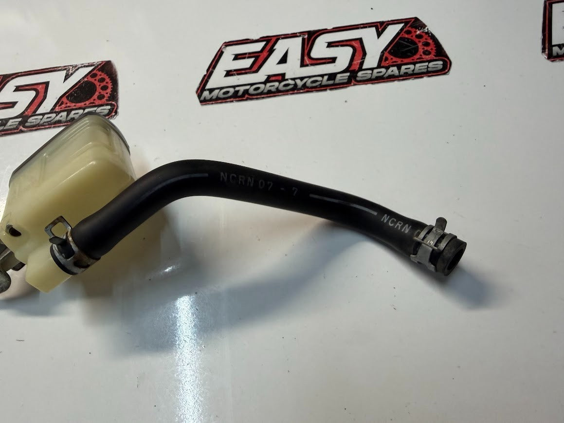 Rear Brake Master Reservoir Suzuki GSXR 1000 2007-2008 OEM 69740-18K00