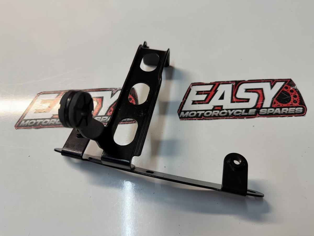 Radiator Support Bracket Suzuki GSXR 1000 2007-2008 OEM 17790-21H00