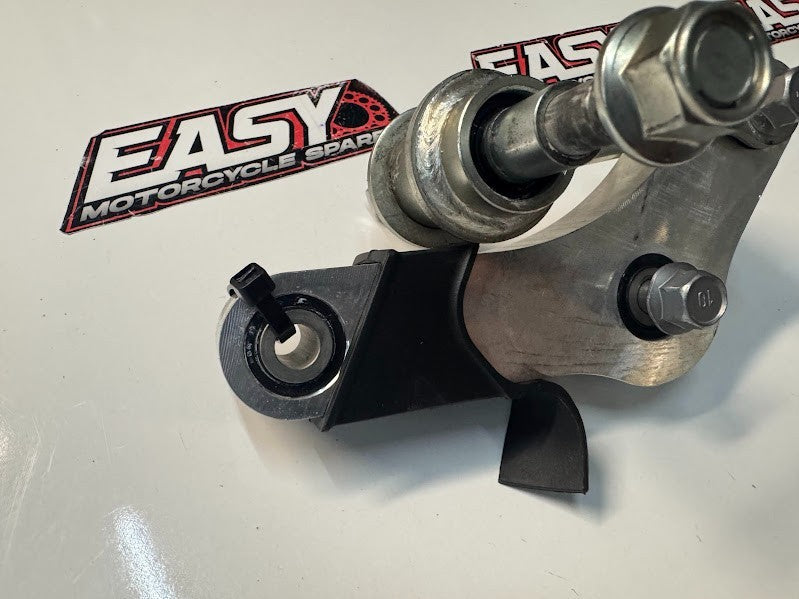 Yamaha YZF R7 2022-2025 Shock Linkage Arm OEM Genuine 1WS-2217A-00