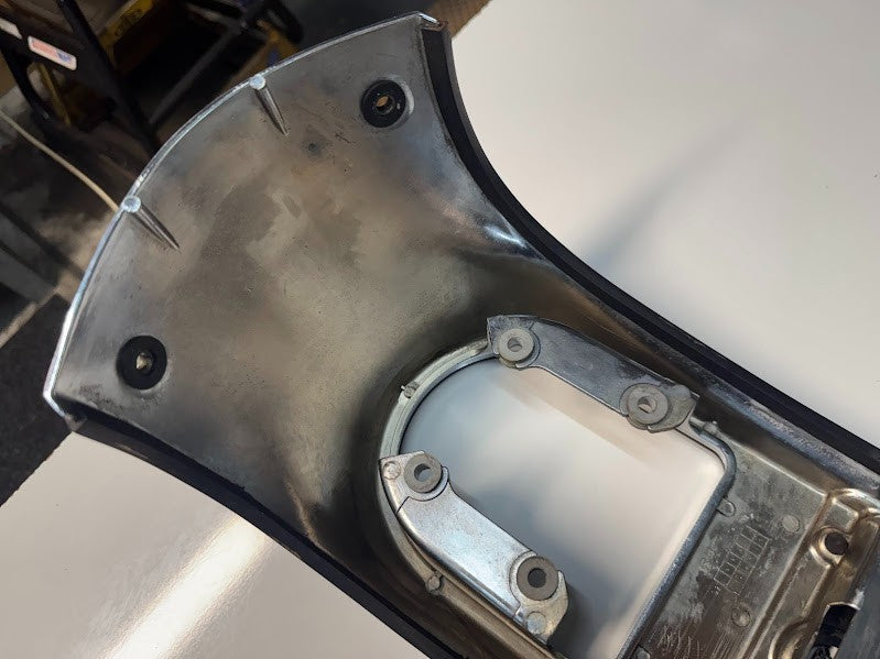 Suzuki VL 1500 Intruder 1998-2004 Meter Fuel Inlet Cover OEM Genuine 47821-10F00