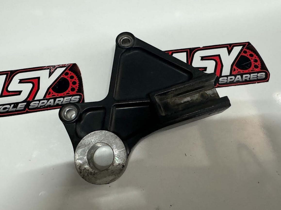 Rear Caliper Holder Kawasaki ER-6F 06-16 2007 43034-0037