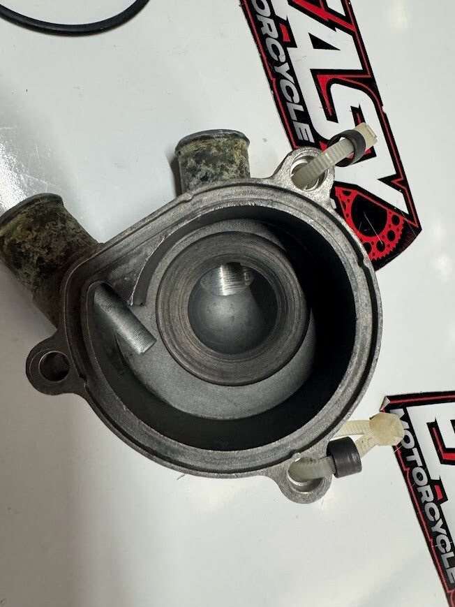 Water Pump Housing Cover Husqvarna TC 250 2004