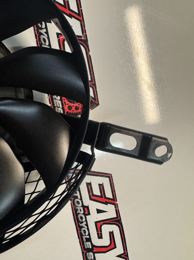 Suzuki GSXR 1000 2009-2016 Radiator Thermo Fan OEM Genuine 17800-47H00