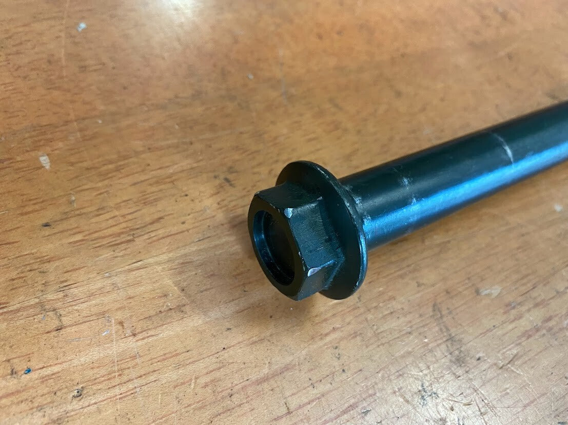 Swing Arm Bolt Benelli BN302 2015