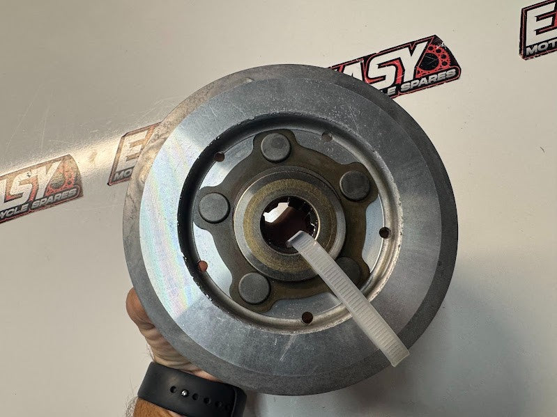 Suzuki VL 1500 Intruder 1998-2009 Clutch Sleeve Hub OEM Genuine 21410-10F00