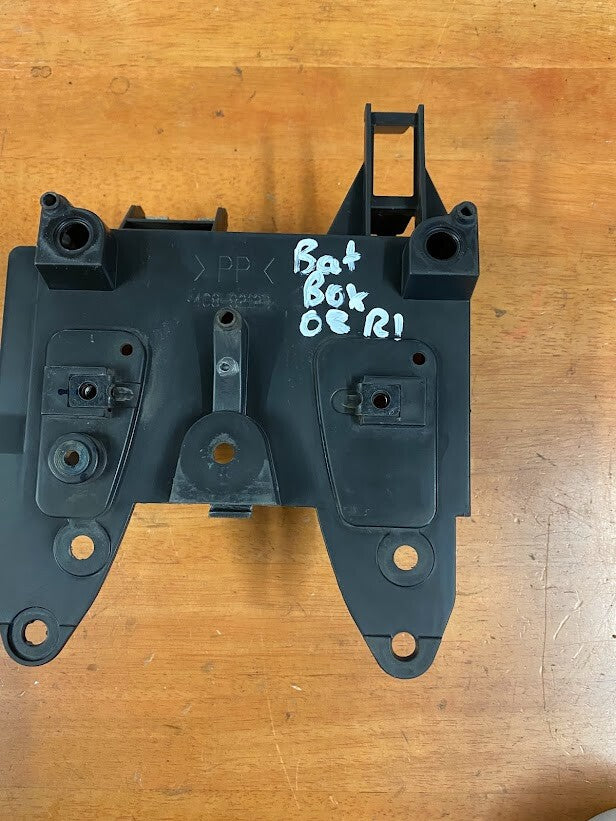 Battery Box Yamaha R1 2008