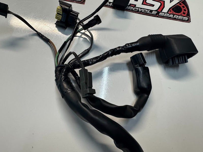 Suzuki GSXR 1000 2007-2008 Front Sub Wiring Harness OEM Genuine 36620-21H00