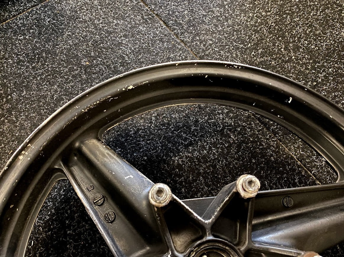 Front Wheel Honda CBR 1000 F 87-88 1987 44650-MM5-305ZC