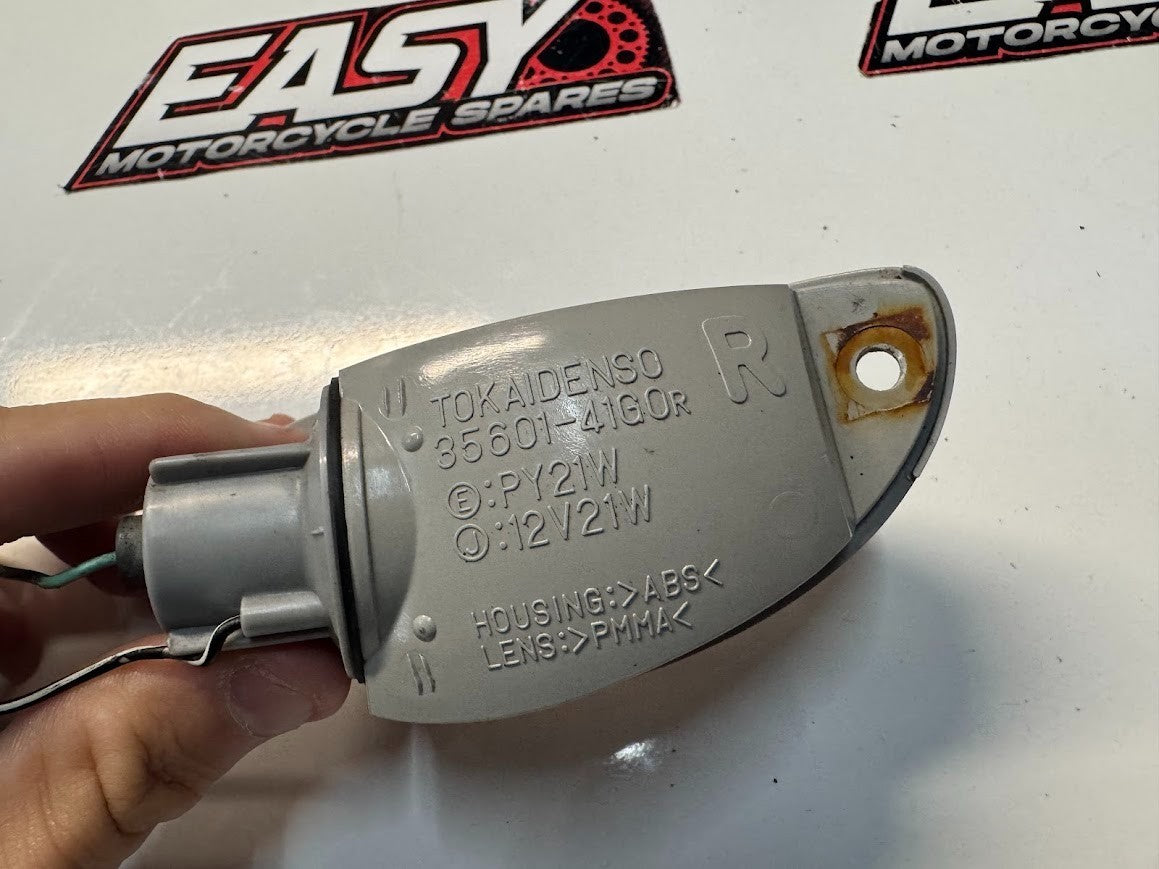 RH Front Indicator Blinker Suzuki GSXR 1000 05-16 2008 35601-41G00