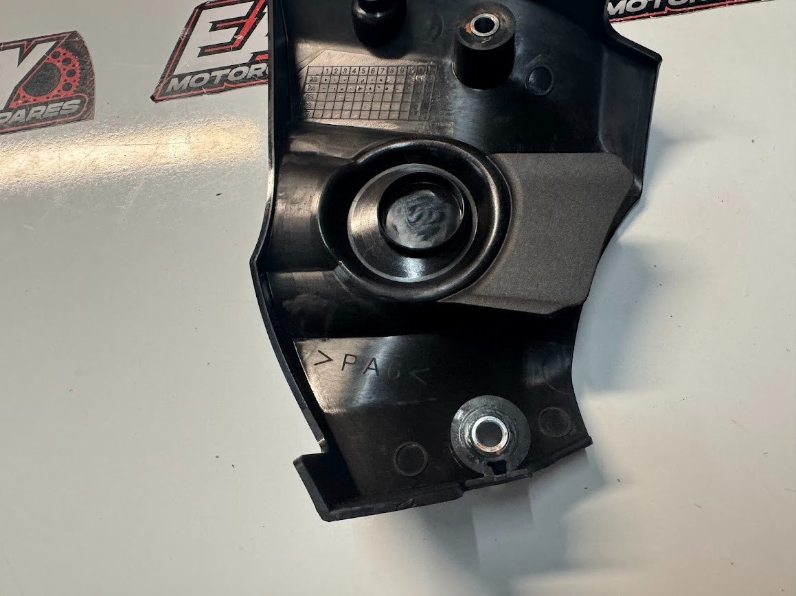 Yamaha YZF R7 2022-2025 Front Sprocket Cover Guard OEM Genuine 1WS-15418-00