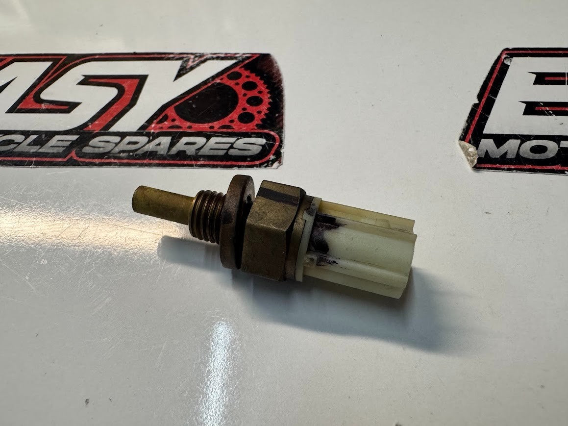 Yamaha YZF R15 2015-2021 Temperature Sensor Coolant OEM Genuine 52B-H3591-00