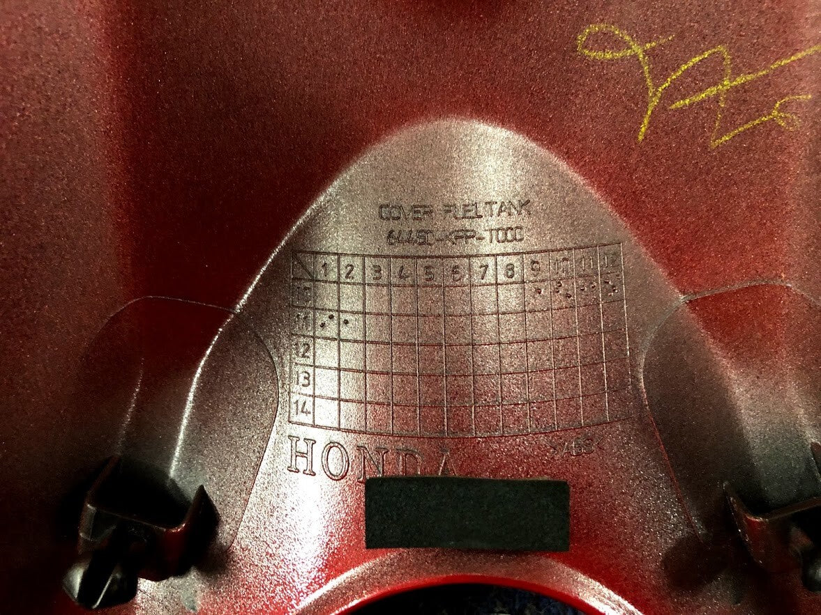 Fuel Tank Cover Honda CBR 250 R 10-12 2011 64700-KPP-T000