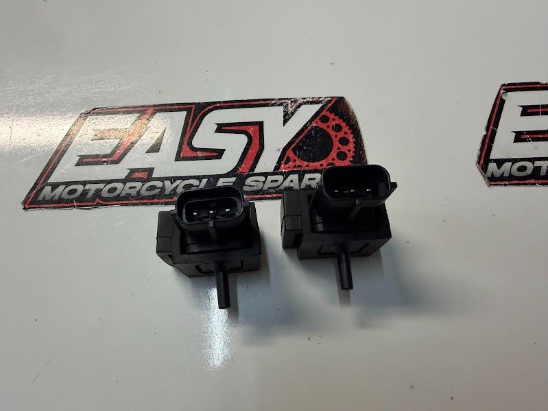Air Pressure Sensors Suzuki Boulevard C109R VLR 1800 T 2008-2014 OEM 15630-29G10