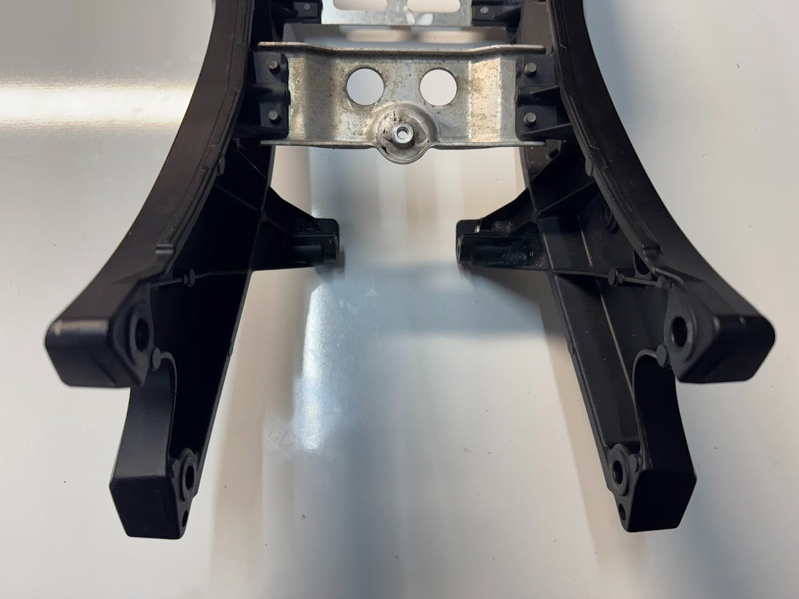 Subframe Suzuki GSXR 1000 07-08 2008 41221-21H00-YAP