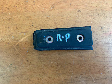 RH Pillion Peg Rubber Yamaha FZ6-S 2006