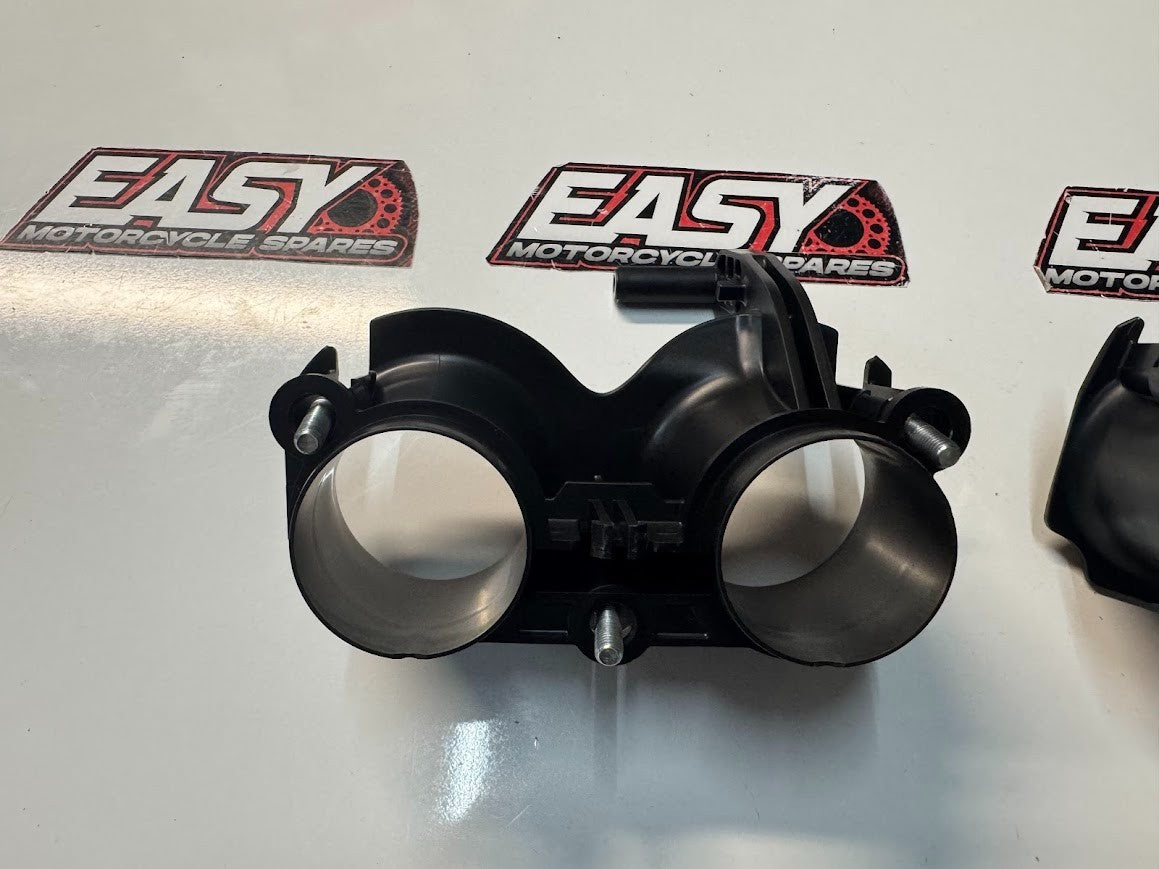 Yamaha YZF R1 2022-2025 Airbox Lower Stacks OEM Genuine