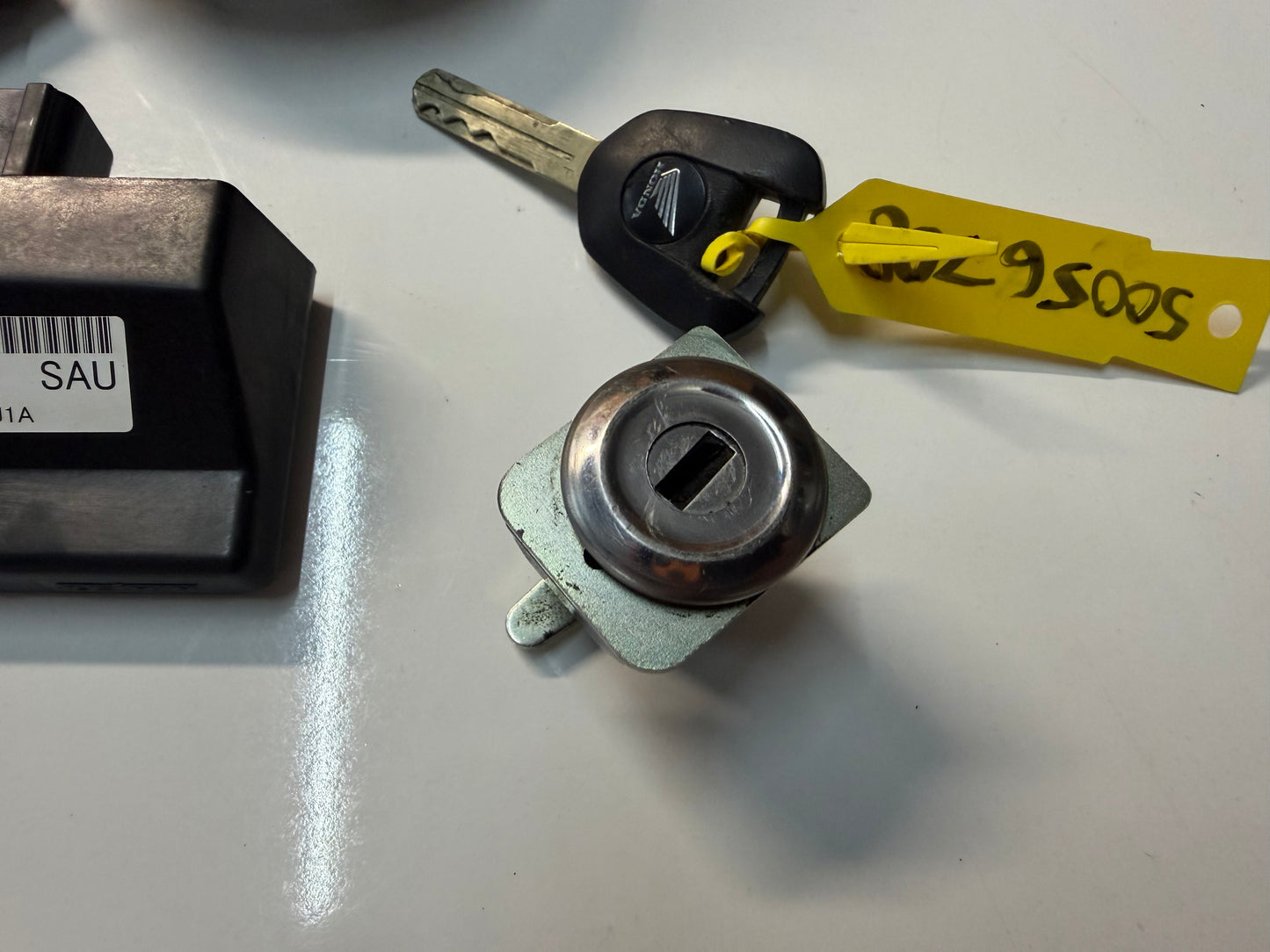 ECU Ignition HISS Lockset 2017 Honda CBR 500R