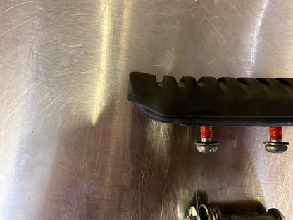 RH Riders Peg Rubber Kawasaki Ninja 11-16 2011 34028-0133