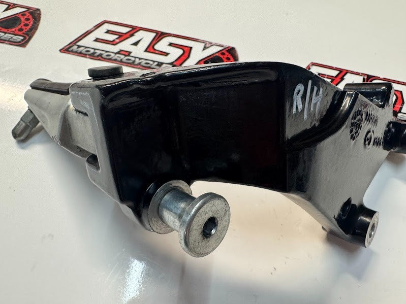 Royal Enfield Interceptor 650 2022 RH Foot Peg Bracket OEM 148627D Euro 5