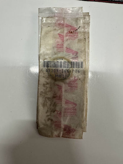 Honda DUST SEAL 45109-166-006 x4