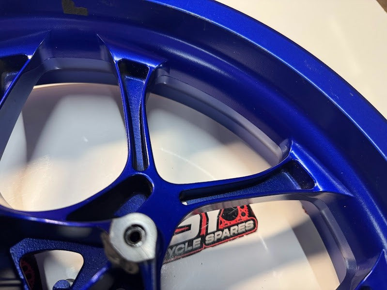 Yamaha YZF R1 2015-2025 Front Wheel OEM 2CR-25168-00-P0 *READ DESCRIPTION*