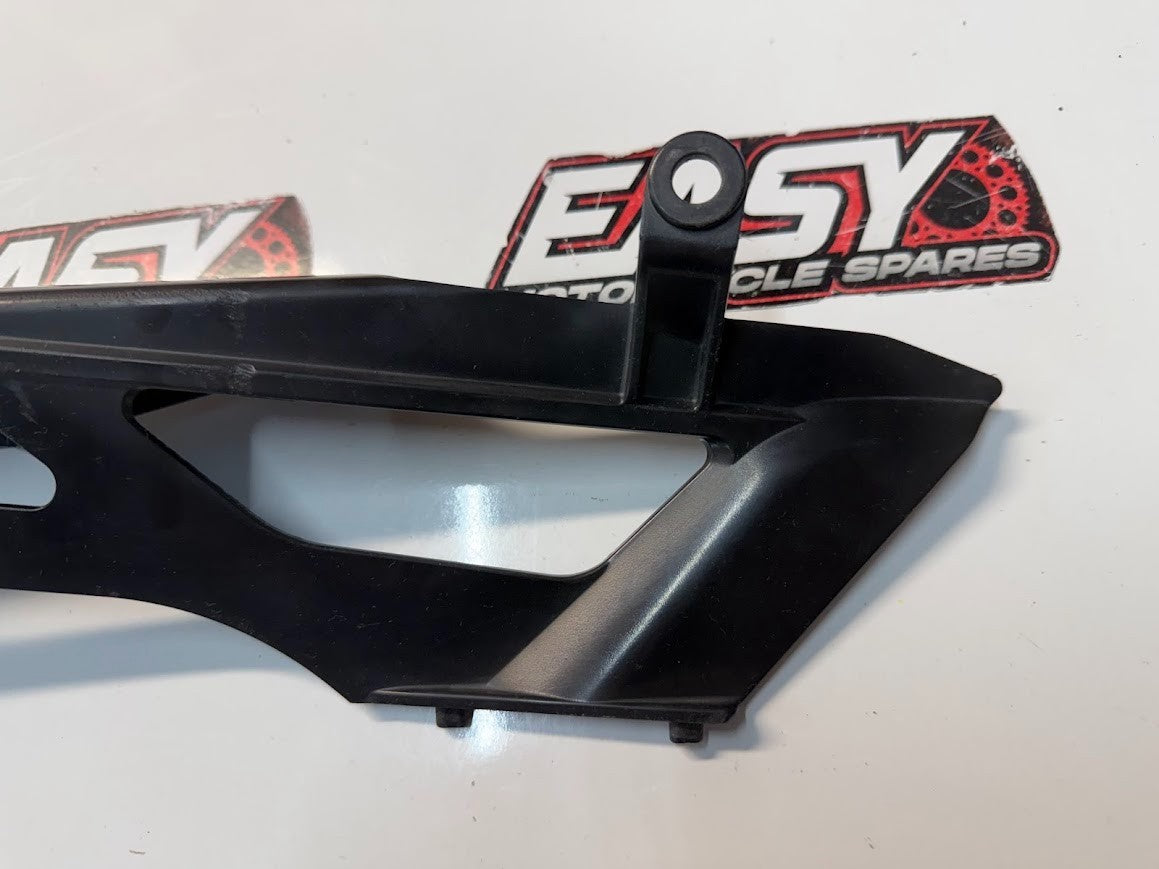Lower Rear Chain Guard Suzuki GSXR 1000 2005-2006 OEM 61321-41G00