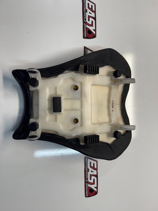 Suzuki GSXR 1000 2012-2016 Riders Seat OEM Genuine 45100-47H11-DW2