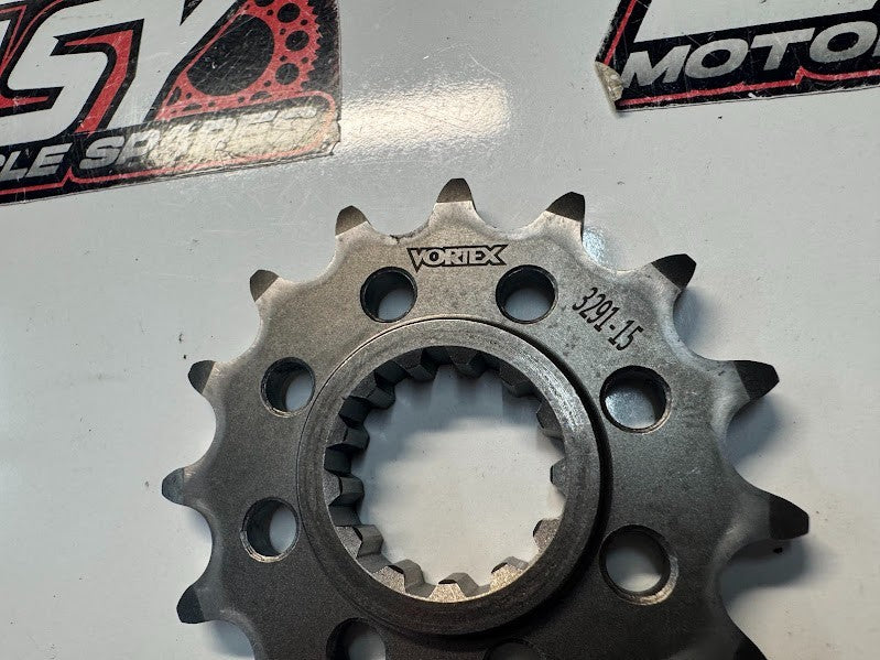 Yamaha YZF R1 2015-2025 Vortex Front Sprocket 3291-15