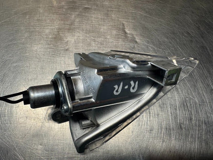 Suzuki GSXR 1000 2005-2006 Right Rear Blinker Indicator OEM Genuine 35603-41G01