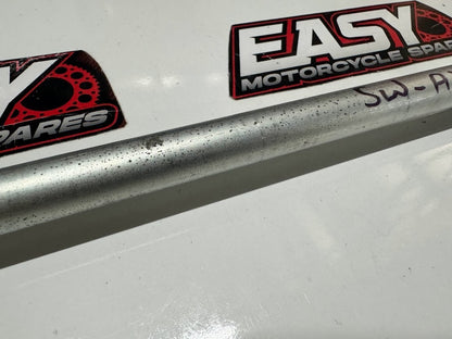 Swing Arm Pivot Bolt Suzuki GS 500 2006 61211-30B00