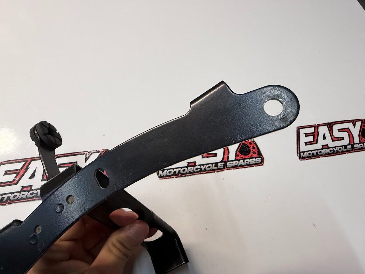 Radiator Support Bracket Suzuki GSXR 1000 2007-2008 OEM 17790-21H00