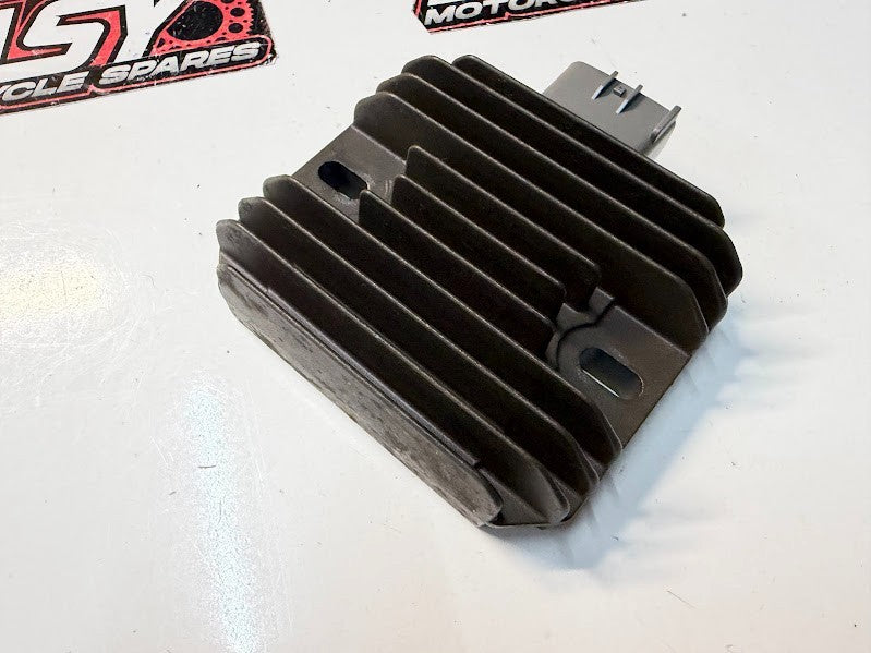 Regulator Rectifier Voltage Kawasaki Ninja 300 2013-2017 OEM 21066-0732