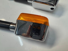 Royal Enfield Interceptor 650 2022 Front Blinker Indicators OEM 148486A Euro 5