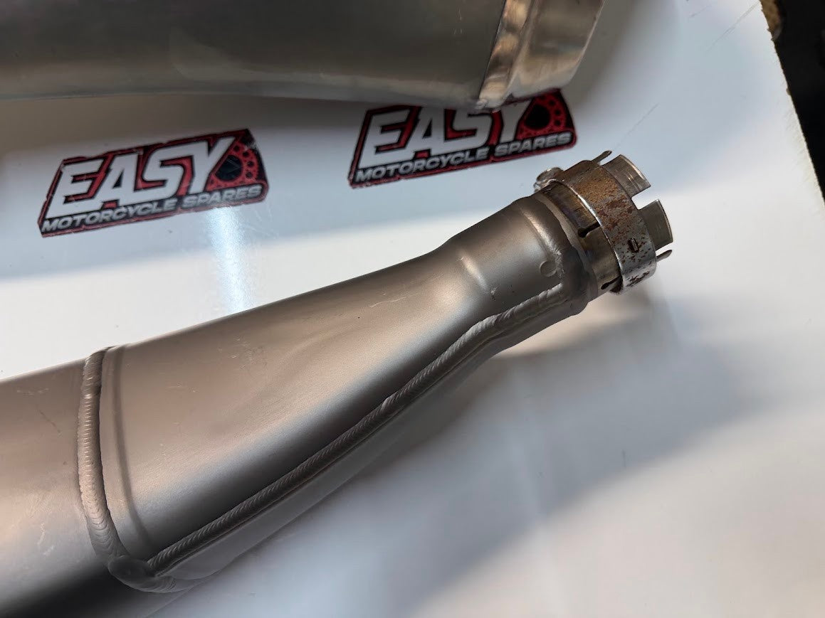 Muffler Exhaust Silencer Suzuki GSXR 1000 2009-2011 OEM 14340-47H10