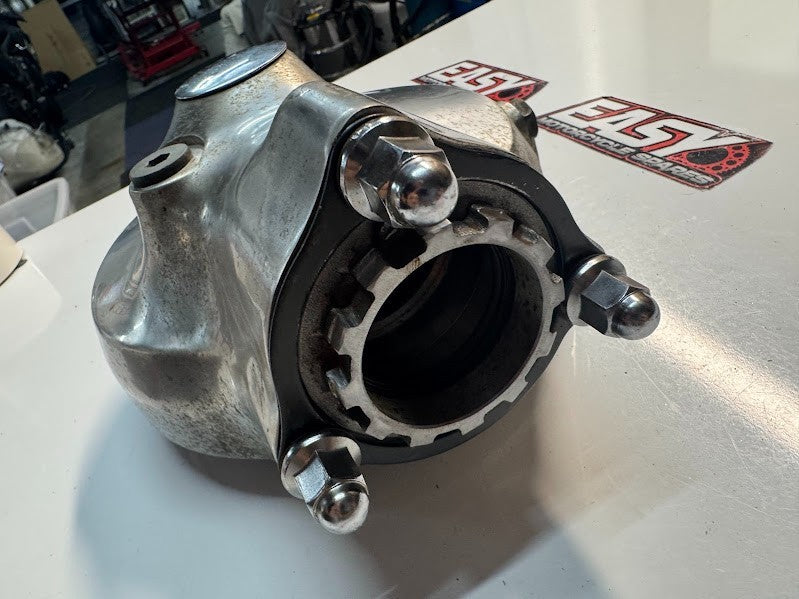 Suzuki VL 1500 Intruder 1998-2009 Final Gear Case Drive OEM Genuine 27450-38B10