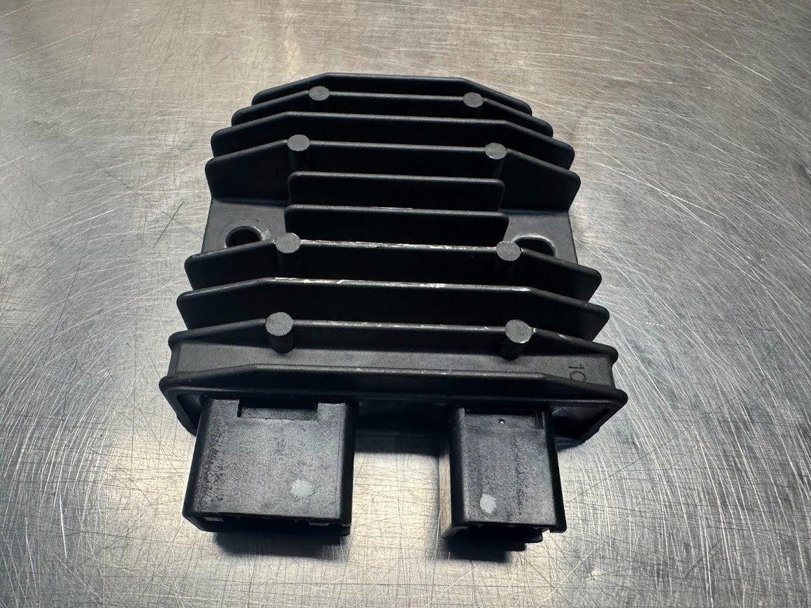 Regulator Rectifier Honda CBR 1000 RR 2008-2013 OEM Genuine 31600-KVZ-631